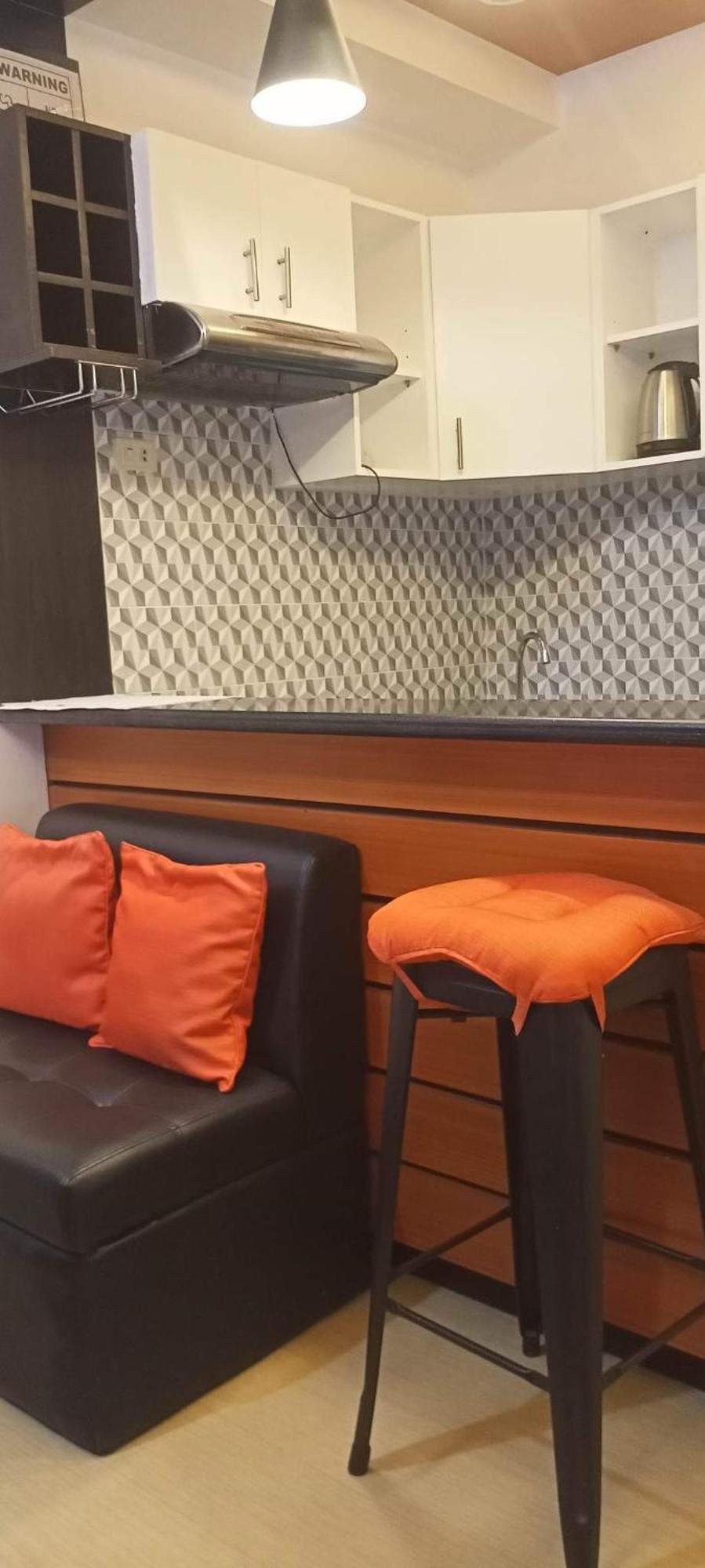 2205 At Centrio Tower Cdo Apartment